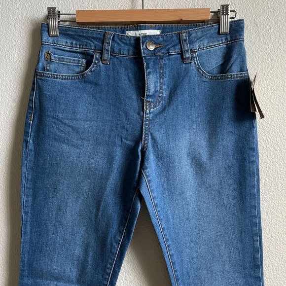 Vans‎ Jeans Skinny Fit Straight Blue Denim Mid Rise Medium Wash NWT Womens 5/27 - Picture 3 of 13
